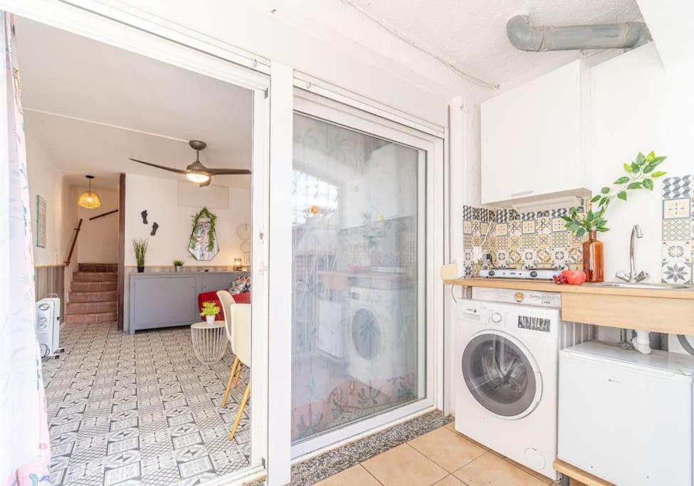 Villa A16-Casa Con Barbacoa En La Playa à Empuriabrava Extérieur photo